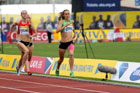 Lisa Dobriskey beats Hannah England in the 1500 metres, 2011 Aviva London Grand Prix